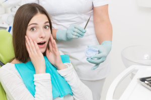5 Signs You Might Benefit From Cosmetic Dentistry